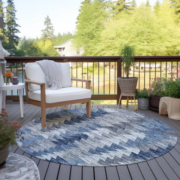 HomeRoots 5' Navy Blue and Sky Blue Geometric Area Rug - Durable, Washable, Modern Design for Indoor/Outdoor Use 8' Round 579495