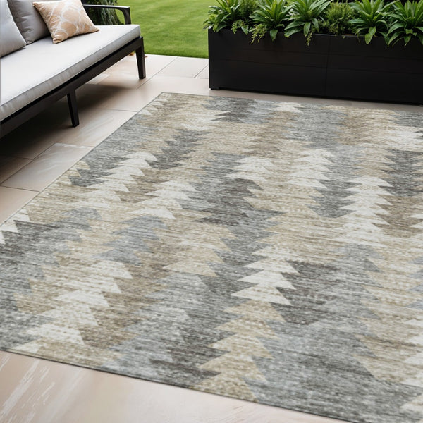 HomeRoots 5' Stylish Geometric Taupe Beige Tan Indoor Outdoor Area Rug for Modern Living Spaces & Patios 5' X 8' 579518