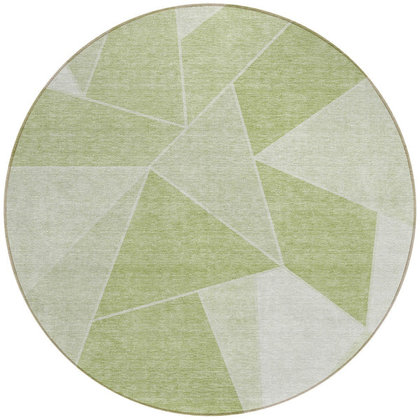 Homeroots 3' Geometric Artichoke Green Area Rug - Stylish Washable Design For Indoor & Outdoor Spaces 8' Round Polyester 579525