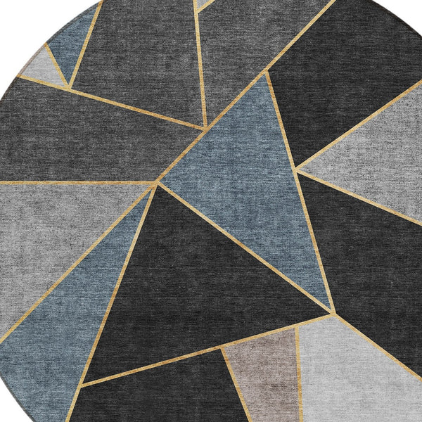 Homeroots 3' Geometric Artichoke Green Area Rug - Stylish Washable Design For Indoor & Outdoor Spaces 8' Round Polyester 579537