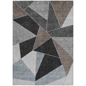 Homeroots 3' Geometric Artichoke Green Area Rug - Stylish Washable Design For Indoor & Outdoor Spaces 8' X 10' Polyester 579550