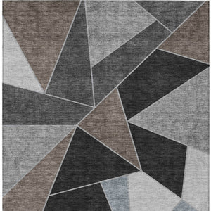 Homeroots 3' Geometric Artichoke Green Area Rug - Stylish Washable Design For Indoor & Outdoor Spaces 9' X 12' Polyester 579551