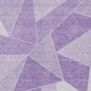 Homeroots 3' Geometric Artichoke Green Area Rug - Stylish Washable Design For Indoor & Outdoor Spaces 5' X 8' Polyester 579566