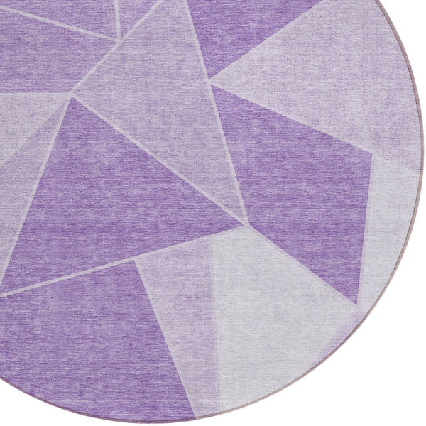 Homeroots 3' Geometric Artichoke Green Area Rug - Stylish Washable Design For Indoor & Outdoor Spaces 8' Round Polyester 579567