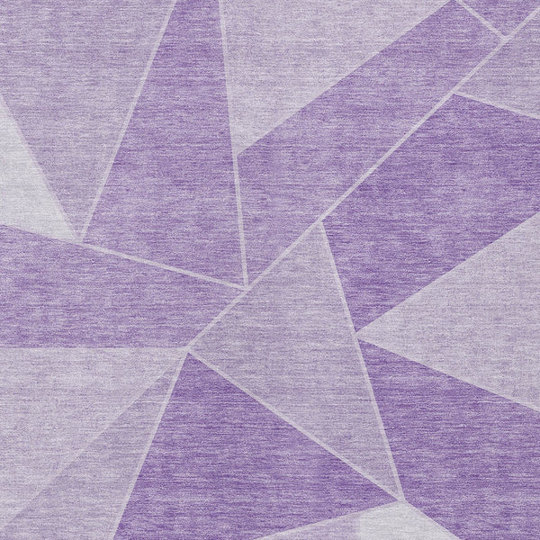 Homeroots 3' Geometric Artichoke Green Area Rug - Stylish Washable Design For Indoor & Outdoor Spaces 8' X 10' Polyester 579568