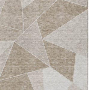 Homeroots 3' Geometric Artichoke Green Area Rug - Stylish Washable Design For Indoor & Outdoor Spaces 3' X 5' Polyester 579583