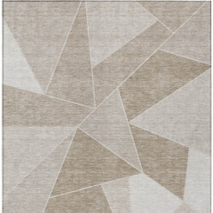 Homeroots 3' Geometric Artichoke Green Area Rug - Stylish Washable Design For Indoor & Outdoor Spaces 8' X 10' Polyester 579586