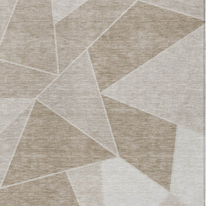 Homeroots 3' Geometric Artichoke Green Area Rug - Stylish Washable Design For Indoor & Outdoor Spaces 8' X 10' Polyester 579586