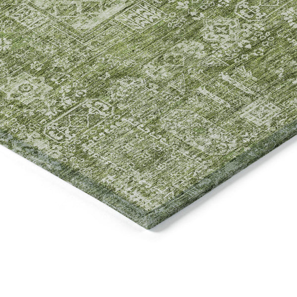 Homeroots 3' Artichoke Green & Ivory Oriental Washable Area Rug - Durable Indoor/Outdoor Design For Every Space 5' X 8' Polyester 579590