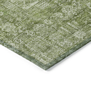 Homeroots 3' Artichoke Green & Ivory Oriental Washable Area Rug - Durable Indoor/Outdoor Design For Every Space 10' X 14' Polyester 579594