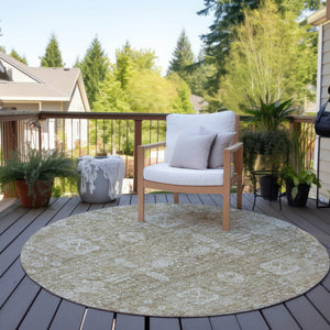 Homeroots 3' Artichoke Green & Ivory Oriental Washable Area Rug - Durable Indoor/Outdoor Design For Every Space 8' Round Polyester 579597