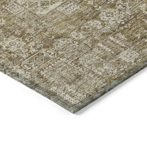 Homeroots 3' Artichoke Green & Ivory Oriental Washable Area Rug - Durable Indoor/Outdoor Design For Every Space 5' X 8' Polyester 579602