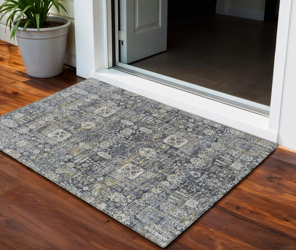 Homeroots 3' Artichoke Green & Ivory Oriental Washable Area Rug - Durable Indoor/Outdoor Design For Every Space 3' X 5' Polyester 579607