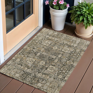 Homeroots 3' Artichoke Green & Ivory Oriental Washable Area Rug - Durable Indoor/Outdoor Design For Every Space 3' X 5' Polyester 579613