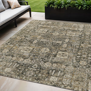 Homeroots 3' Artichoke Green & Ivory Oriental Washable Area Rug - Durable Indoor/Outdoor Design For Every Space 5' X 8' Polyester 579614