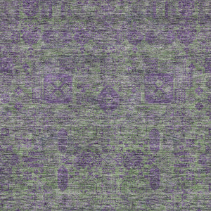 Homeroots 3' Artichoke Green & Ivory Oriental Washable Area Rug - Durable Indoor/Outdoor Design For Every Space 5' X 8' Polyester 579620