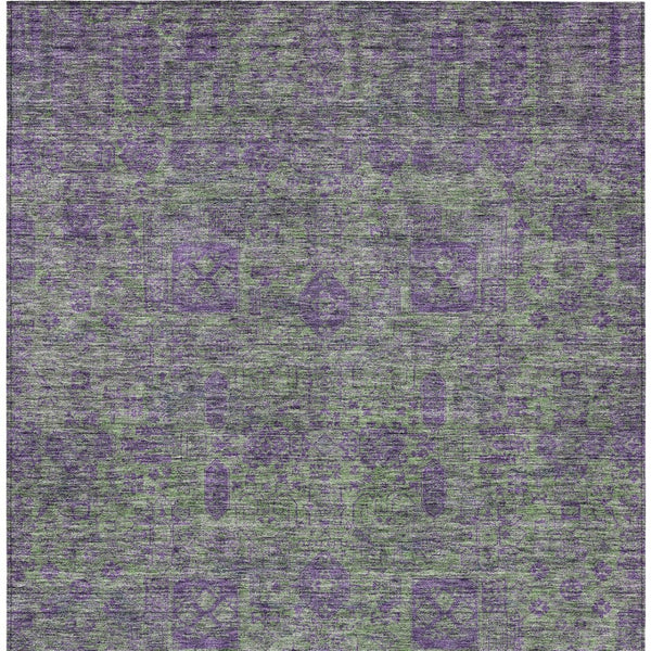 Homeroots 3' Artichoke Green & Ivory Oriental Washable Area Rug - Durable Indoor/Outdoor Design For Every Space 10' X 14' Polyester 579624