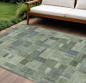 Homeroots 3' Geometric Washable Indoor Outdoor Area Rug In Green And Mint – Stylish, Durable, And Versatile! 8' X 10' Polyester 579670