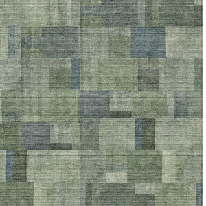 Homeroots 3' Geometric Washable Indoor Outdoor Area Rug In Green And Mint – Stylish, Durable, And Versatile! 8' X 10' Polyester 579670