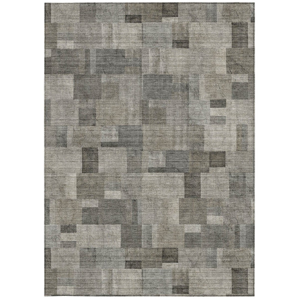 Homeroots 3' Geometric Washable Indoor Outdoor Area Rug In Green And Mint – Stylish, Durable, And Versatile! 5' X 8' Polyester 579674