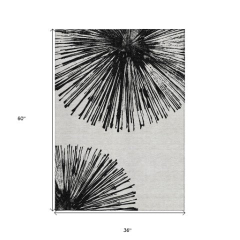 Homeroots 3' Artichoke Green And Ivory Abstract Washable Area Rug For Stylish Indoor Outdoor Spaces 3' X 5' Polyester 579757