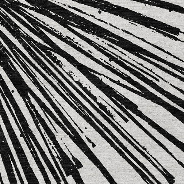 Homeroots 3' Artichoke Green And Ivory Abstract Washable Area Rug For Stylish Indoor Outdoor Spaces 10' X 14' Polyester 579762