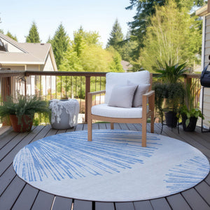 Homeroots 3' Artichoke Green And Ivory Abstract Washable Area Rug For Stylish Indoor Outdoor Spaces 8' Round Polyester 579765