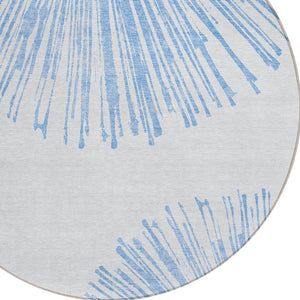 Homeroots 3' Artichoke Green And Ivory Abstract Washable Area Rug For Stylish Indoor Outdoor Spaces 8' Round Polyester 579765