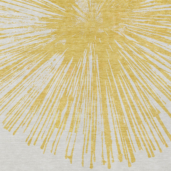 Homeroots 3' Artichoke Green And Ivory Abstract Washable Area Rug For Stylish Indoor Outdoor Spaces 5' X 8' Polyester 579770