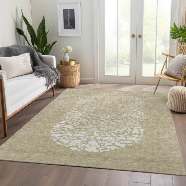 Homeroots 3' Beige Tan And Taupe Abstract Washable Area Rug For Indoor And Outdoor High Traffic Spaces 3' X 5' Polyester 579787