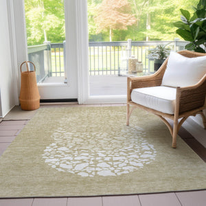 Homeroots 3' Beige Tan And Taupe Abstract Washable Area Rug For Indoor And Outdoor High Traffic Spaces 8' X 10' Polyester 579790