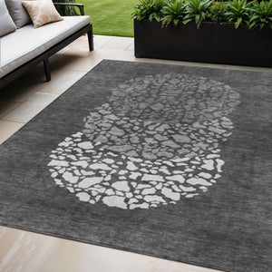Homeroots 3' Beige Tan And Taupe Abstract Washable Area Rug For Indoor And Outdoor High Traffic Spaces 5' X 8' Polyester 579794