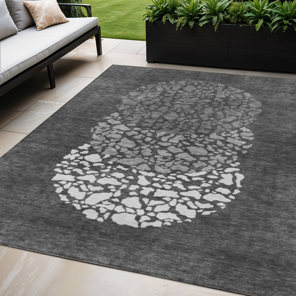 Homeroots 3' Beige Tan And Taupe Abstract Washable Area Rug For Indoor And Outdoor High Traffic Spaces 5' X 8' Polyester 579794
