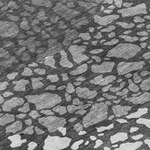 Homeroots 3' Beige Tan And Taupe Abstract Washable Area Rug For Indoor And Outdoor High Traffic Spaces 8' Round Polyester 579795