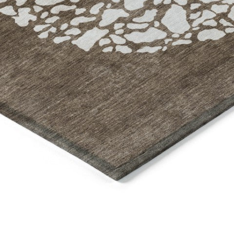 Homeroots 3' Beige Tan And Taupe Abstract Washable Area Rug For Indoor And Outdoor High Traffic Spaces 3' X 5' Polyester 579799