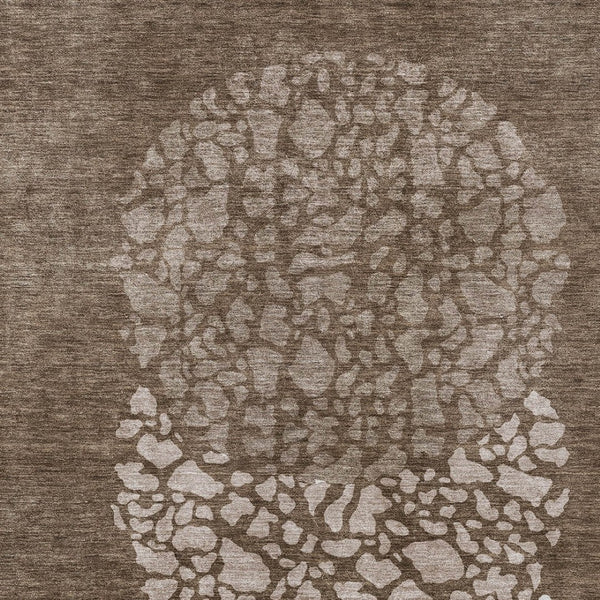 Homeroots 3' Beige Tan And Taupe Abstract Washable Area Rug For Indoor And Outdoor High Traffic Spaces 5' X 8' Polyester 579800