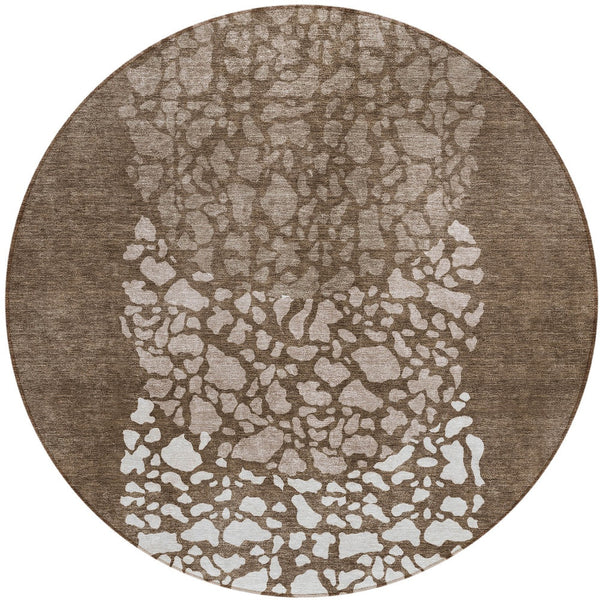 Homeroots 3' Beige Tan And Taupe Abstract Washable Area Rug For Indoor And Outdoor High Traffic Spaces 8' Round Polyester 579801