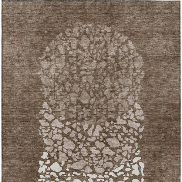 Homeroots 3' Beige Tan And Taupe Abstract Washable Area Rug For Indoor And Outdoor High Traffic Spaces 8' X 10' Polyester 579802