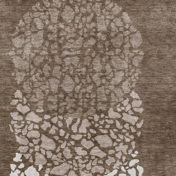 Homeroots 3' Beige Tan And Taupe Abstract Washable Area Rug For Indoor And Outdoor High Traffic Spaces 8' X 10' Polyester 579802