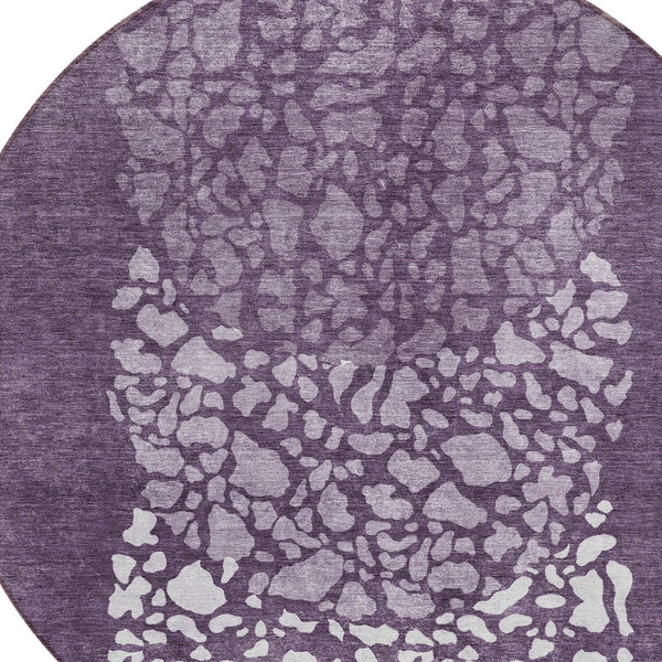 Homeroots 3' Beige Tan And Taupe Abstract Washable Area Rug For Indoor And Outdoor High Traffic Spaces 8' Round Polyester 579807