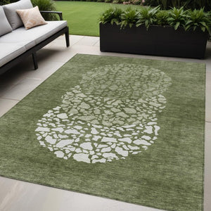 Homeroots 3' Beige Tan And Taupe Abstract Washable Area Rug For Indoor And Outdoor High Traffic Spaces 5' X 8' Polyester 579812