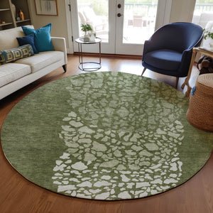 Homeroots 3' Beige Tan And Taupe Abstract Washable Area Rug For Indoor And Outdoor High Traffic Spaces 8' Round Polyester 579813