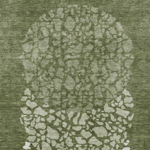 Homeroots 3' Beige Tan And Taupe Abstract Washable Area Rug For Indoor And Outdoor High Traffic Spaces 8' X 10' Polyester 579814