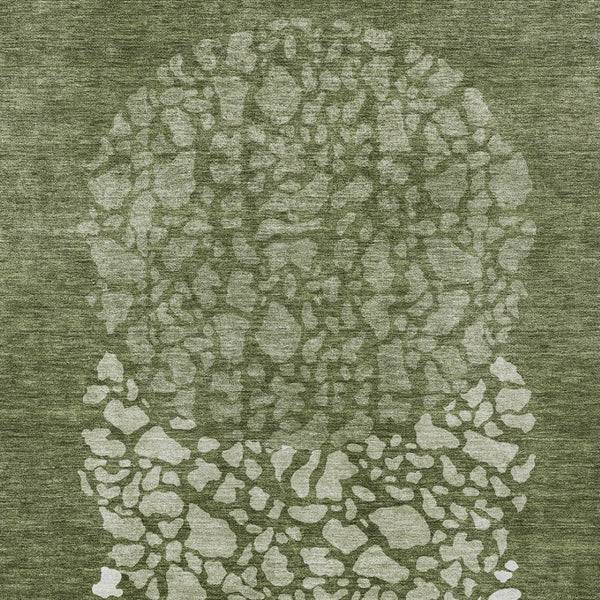 Homeroots 3' Beige Tan And Taupe Abstract Washable Area Rug For Indoor And Outdoor High Traffic Spaces 8' X 10' Polyester 579814