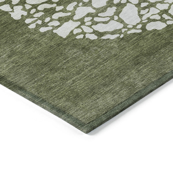 Homeroots 3' Beige Tan And Taupe Abstract Washable Area Rug For Indoor And Outdoor High Traffic Spaces 10' X 14' Polyester 579816