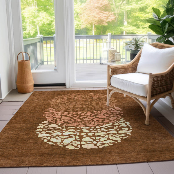 Homeroots 3' Beige Tan And Taupe Abstract Washable Area Rug For Indoor And Outdoor High Traffic Spaces 3' X 5' Polyester 579817