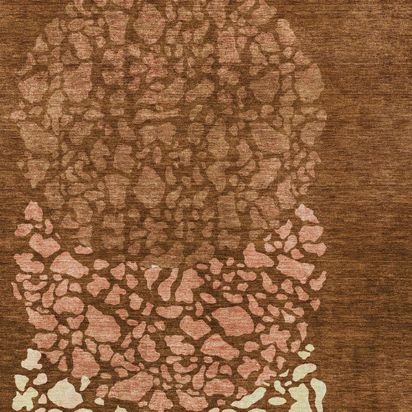 Homeroots 3' Beige Tan And Taupe Abstract Washable Area Rug For Indoor And Outdoor High Traffic Spaces 5' X 8' Polyester 579818