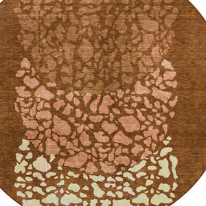 Homeroots 3' Beige Tan And Taupe Abstract Washable Area Rug For Indoor And Outdoor High Traffic Spaces 8' Round Polyester 579819