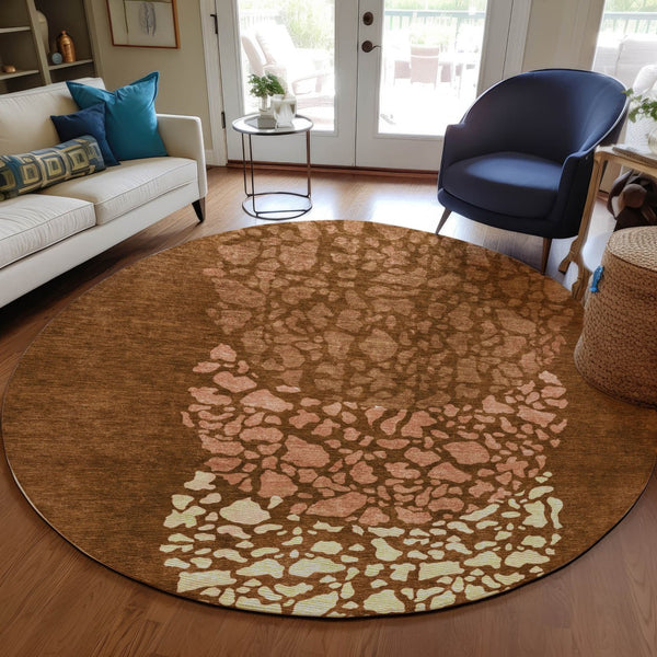 Homeroots 3' Beige Tan And Taupe Abstract Washable Area Rug For Indoor And Outdoor High Traffic Spaces 8' Round Polyester 579819