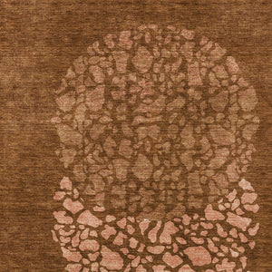 Homeroots 3' Beige Tan And Taupe Abstract Washable Area Rug For Indoor And Outdoor High Traffic Spaces 10' X 14' Polyester 579822